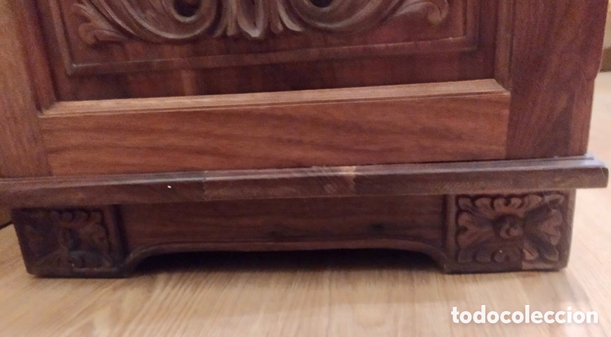 Segunda mano: Mesa madera maciza tallada de nogal americano - Foto 19