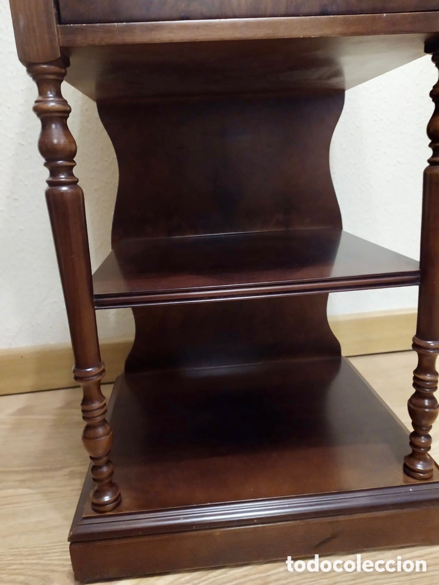 Segunda mano: Mueble multifunci&oacute;n de madera maciza con marqueter&iacute;a - Foto 7
