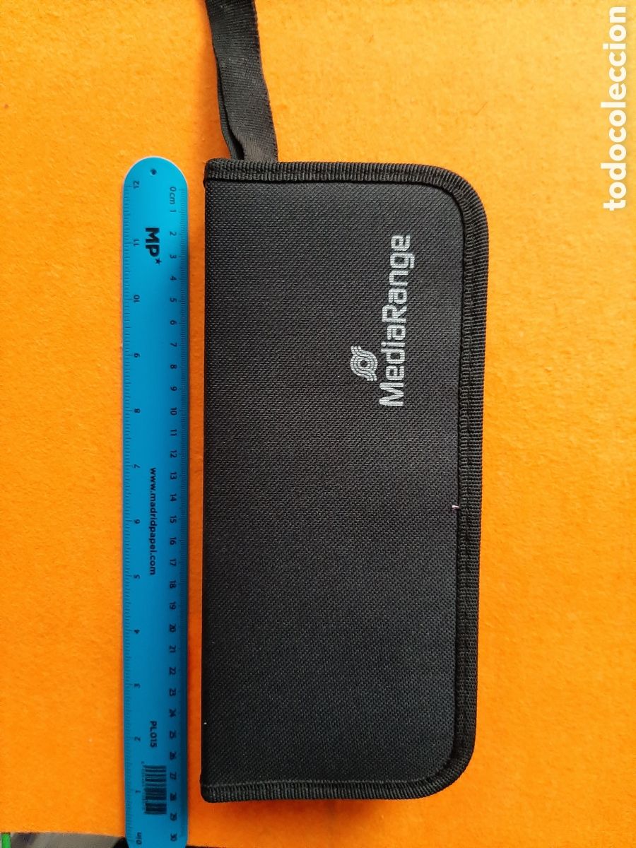 Segunda mano: ESTUCHE MEDIA RANGE , PARA MEMORIAS USB, PENDRIVE, TARJETAS SD , MINI SD ETC . COMO NUEVO - Foto 3