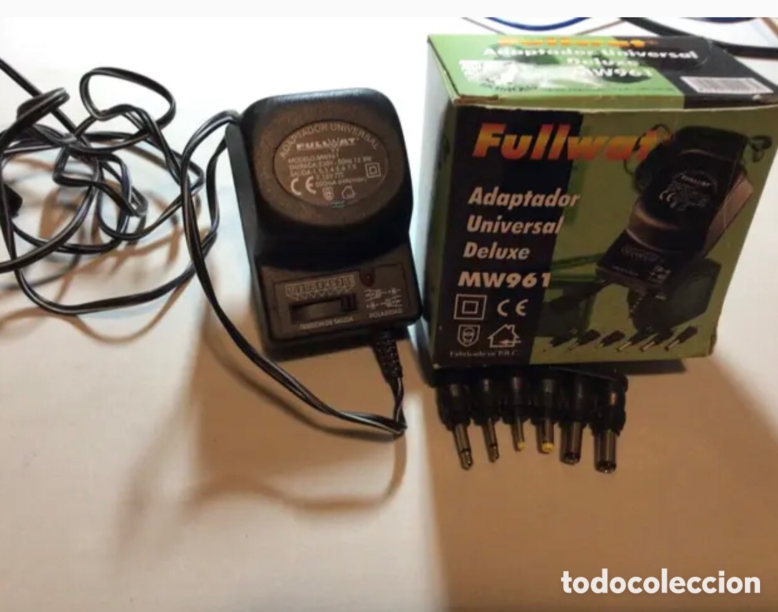 Segunda mano: ADAPTADOR UNIVERSAL FULLWAT AC/DC - Foto 1