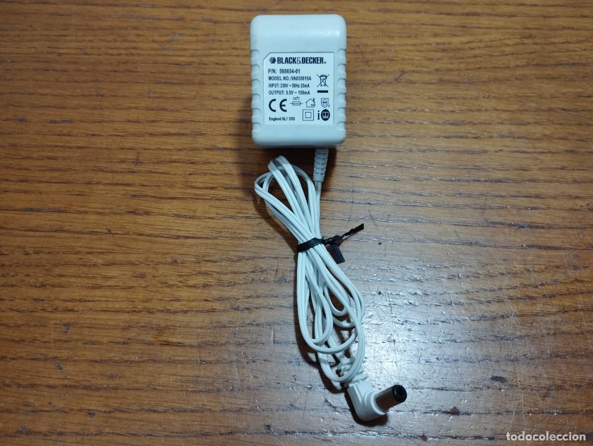 Segunda mano: Cargador Black & Decker VA035015A - Foto 1