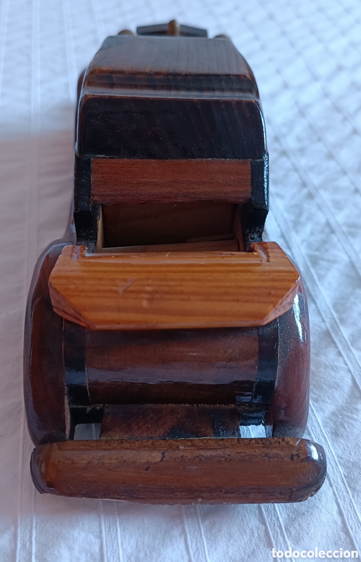 Segunda mano: Coche madera 22 cm - Foto 5