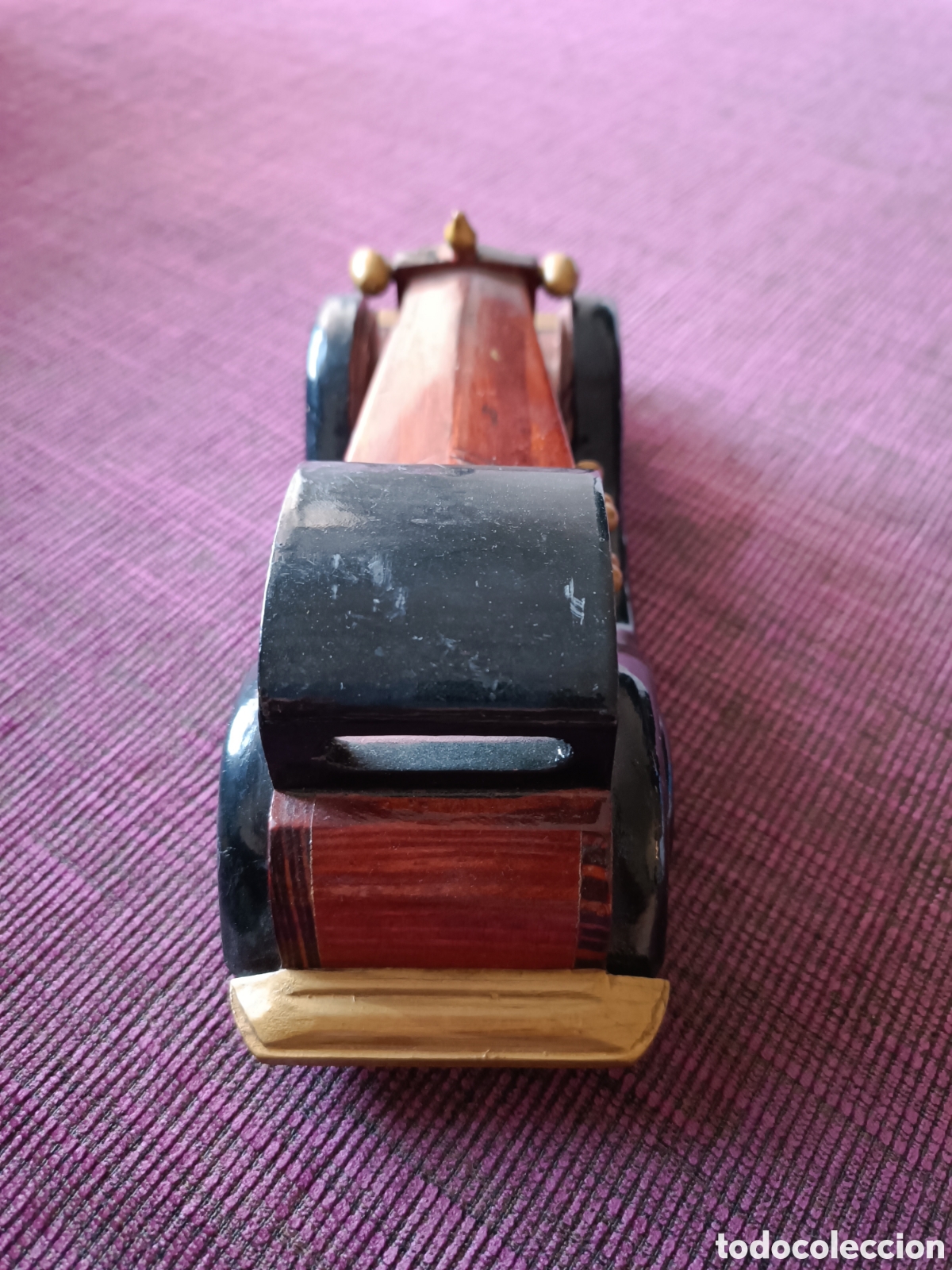 Segunda mano: Coche madera 19 cm - Foto 2