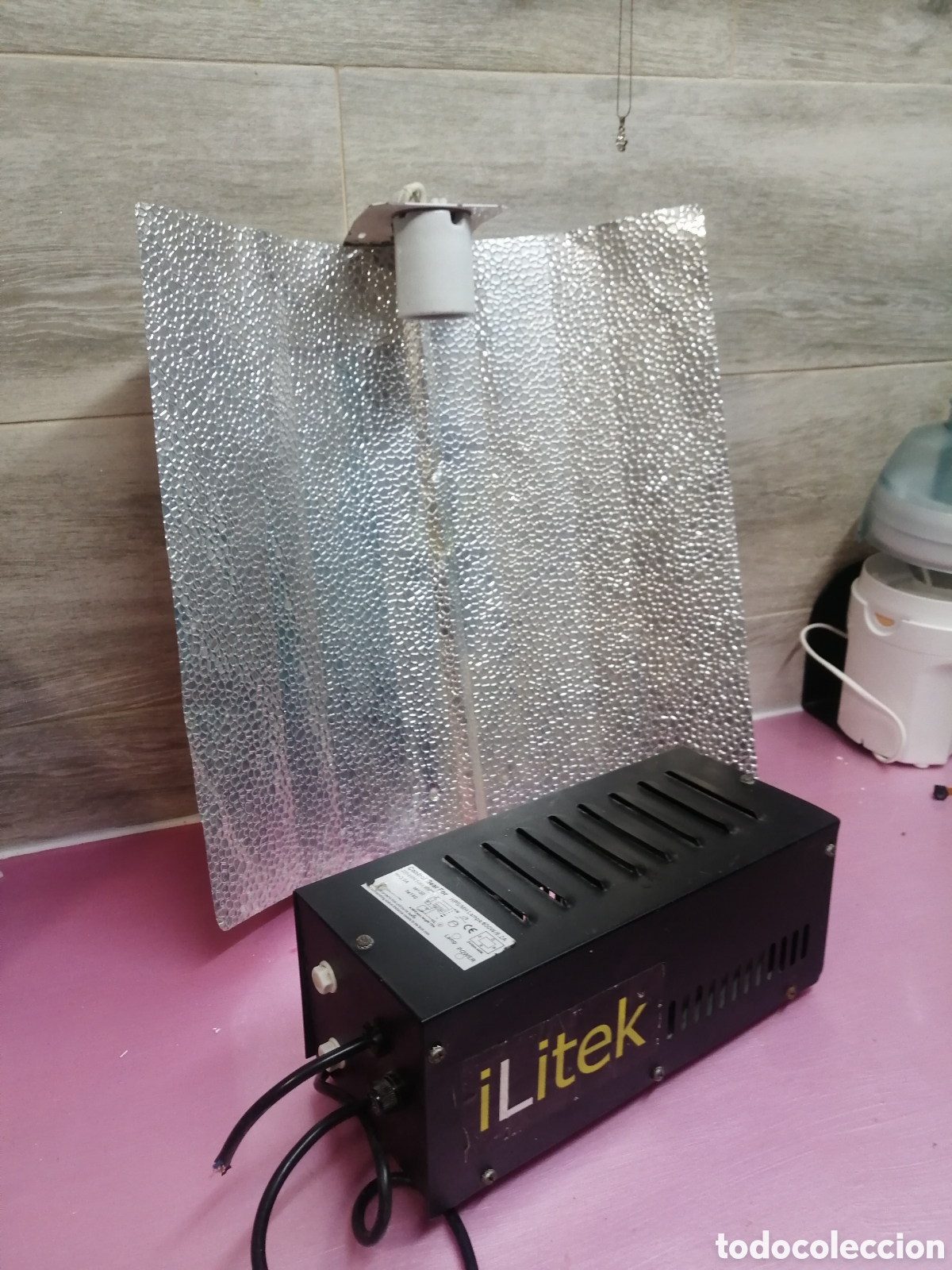 Segunda mano: Balastro y reflector ilitek - Foto 1