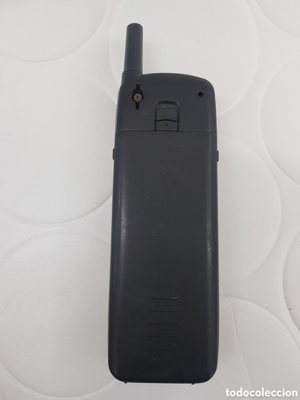 Segunda mano: MITSUBISHI MT-230 tel&eacute;fono movil - Foto 3