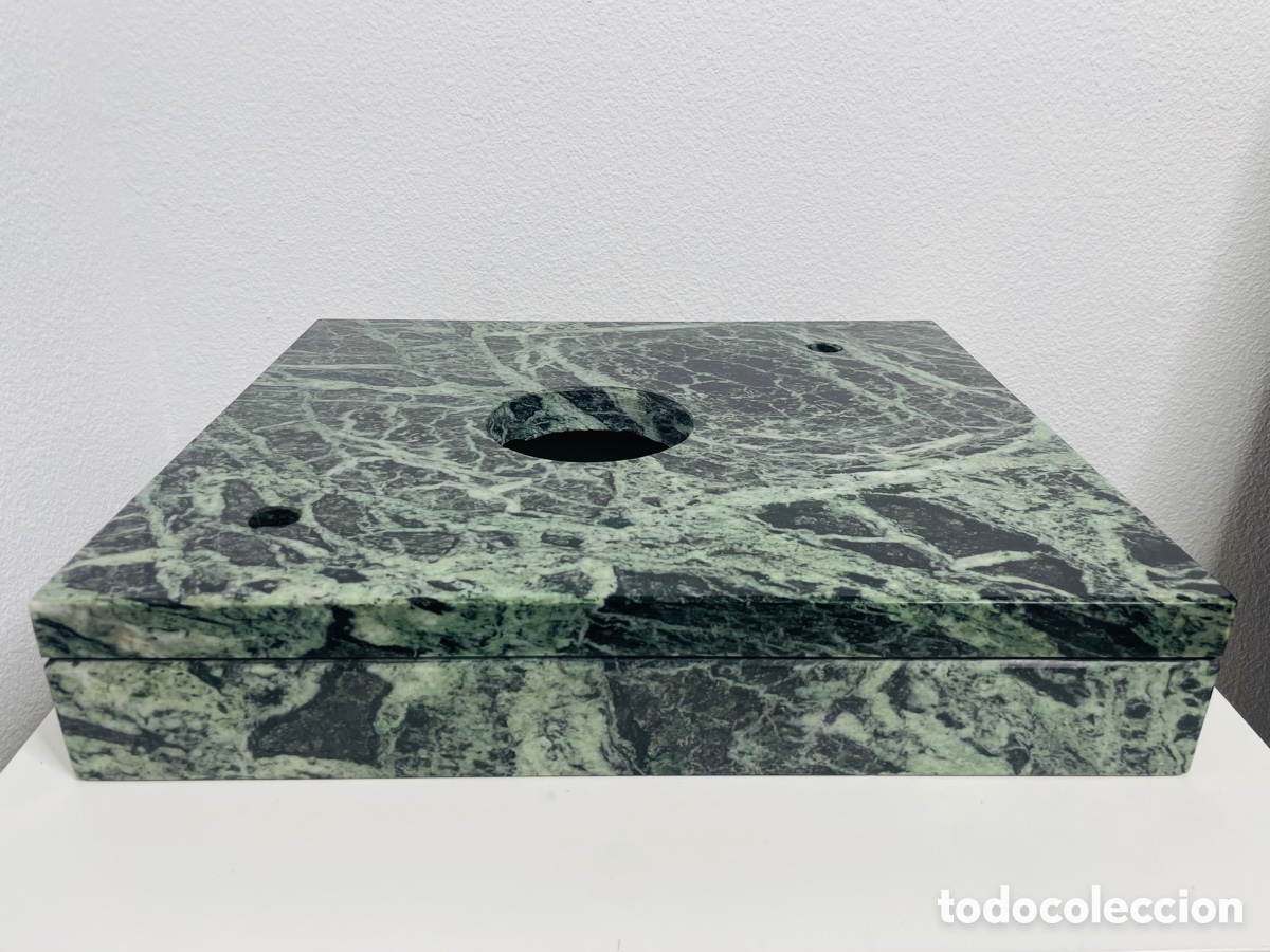 Segunda mano: Plinto M&aacute;rmol Verde Tocadiscos - Foto 1