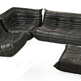 Vintage TOGO sofa set - Wonderful black leather design by Michel Ducaroy for Ligne Roset France 4