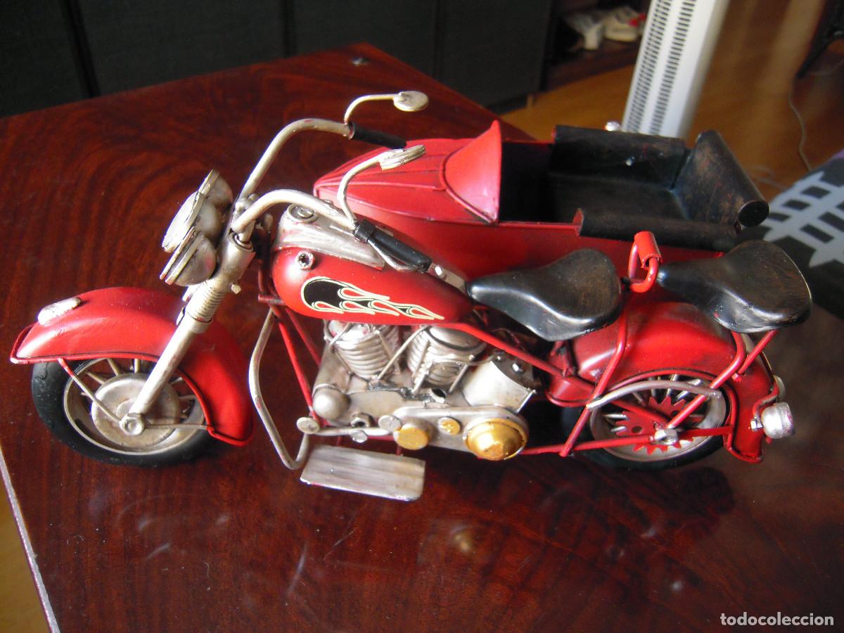 Segunda mano: Moto con sidecar metal decorativa - Foto 2