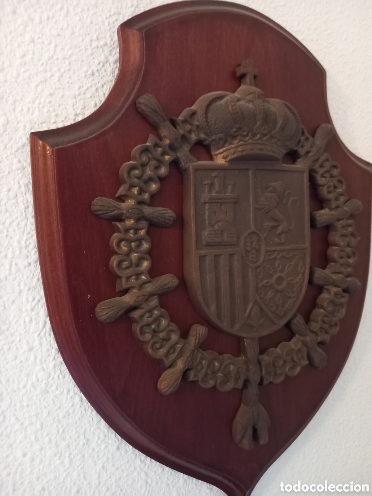 Segunda mano: Escudo real monarqu&iacute;a espa&ntilde;ola - Foto 1