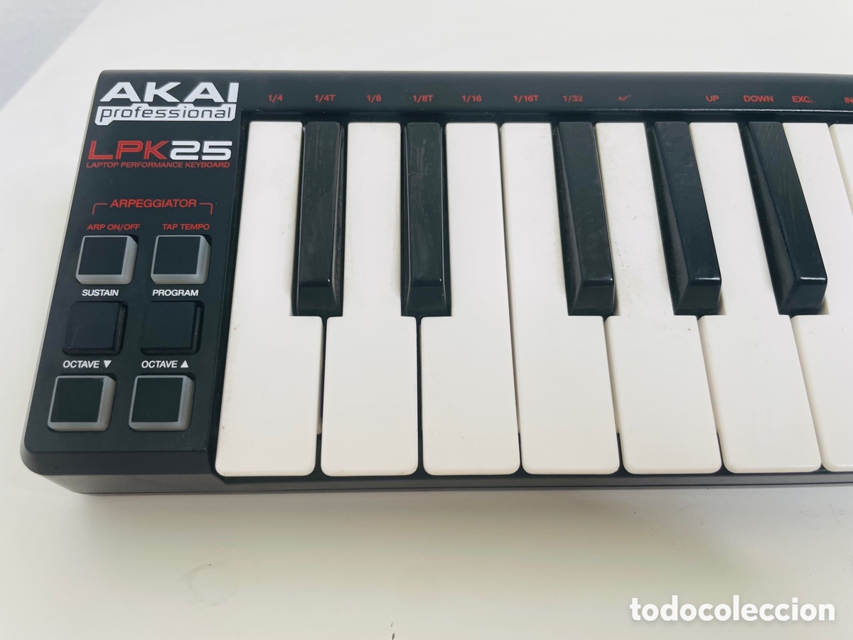 Segunda mano: Akai LPK 25 Midi Keyboard - Foto 4