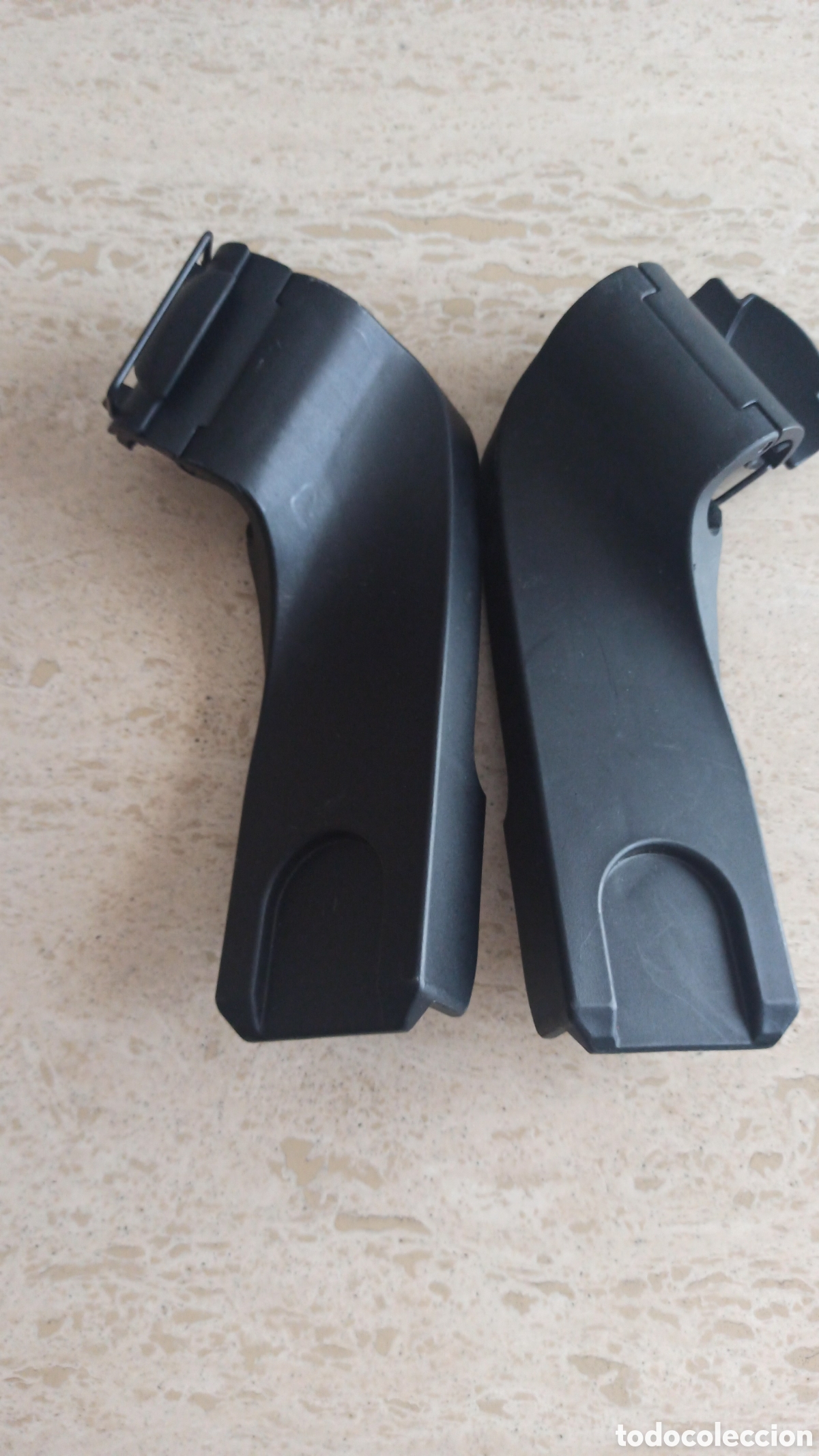 Segunda mano: Dos adaptadores Cybex para cochecito easy twist - Foto 1