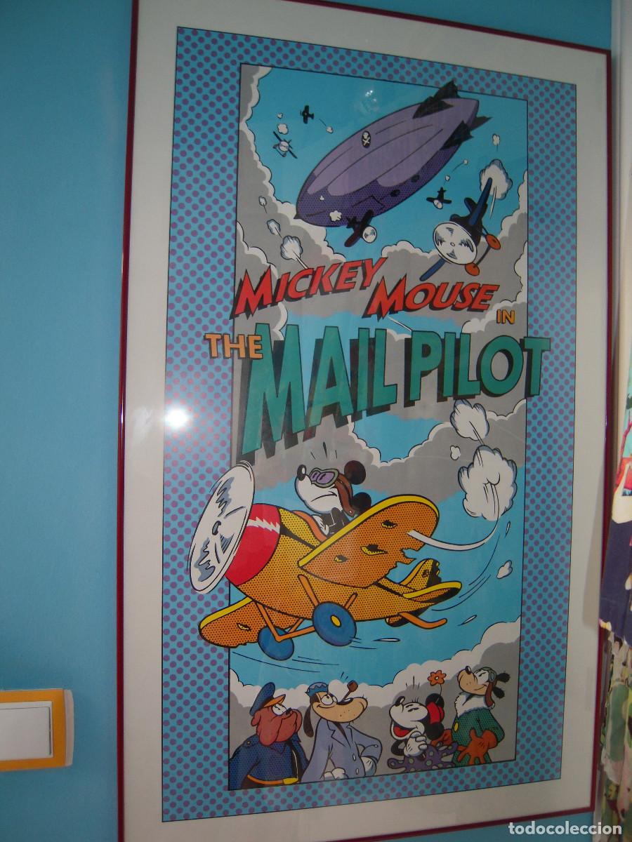 Segunda mano: Cuadro l&aacute;mina Mickey Mouse The Mail Pilot - Foto 1
