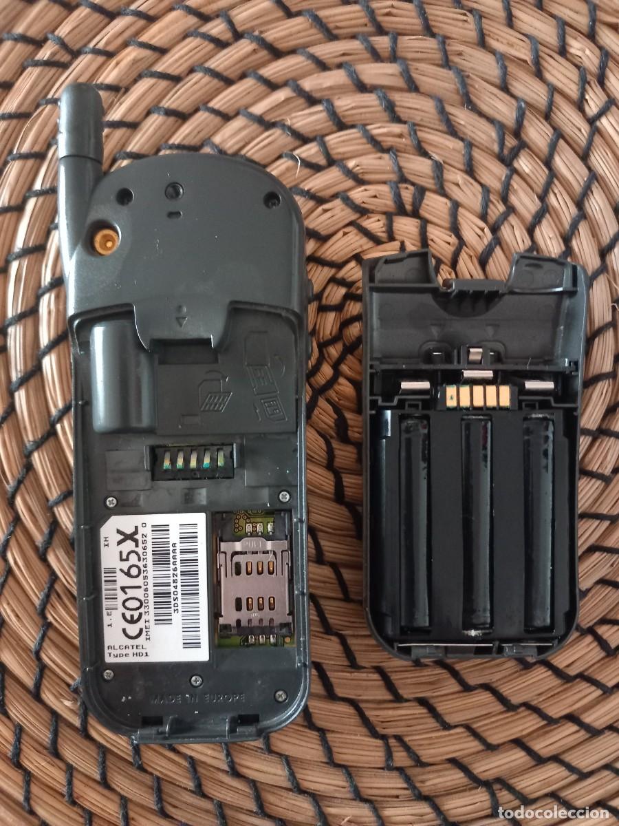 Segunda mano: M&oacute;vil Alcatel + funda - Foto 2