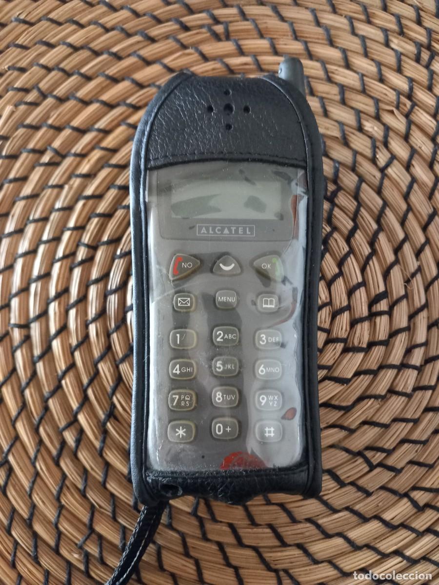 Segunda mano: M&oacute;vil Alcatel + funda - Foto 4
