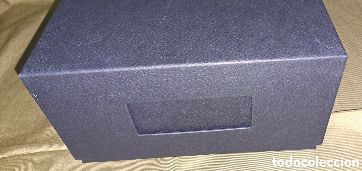 Segunda mano: CAJA DIOR AZUL 35X26X13,5 CM - Foto 5