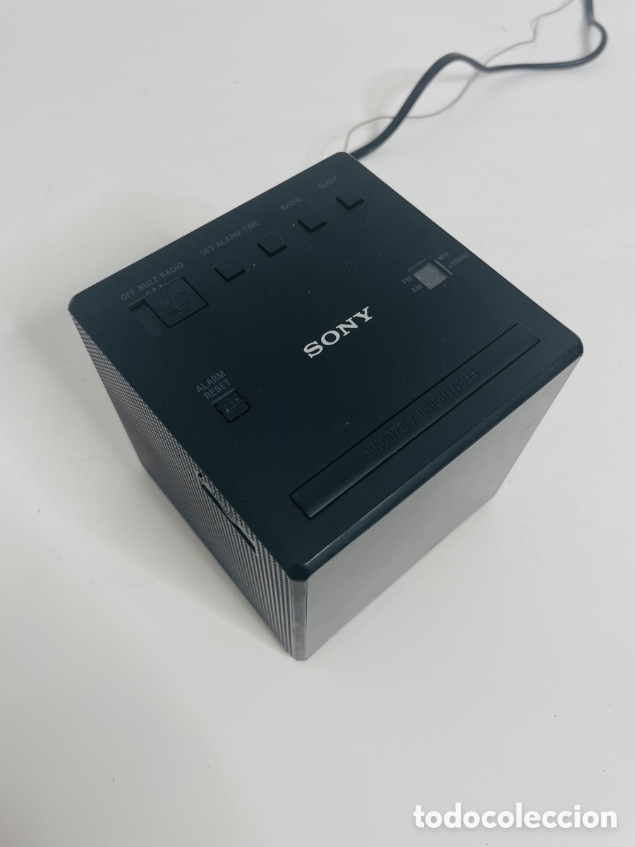 Segunda mano: Sony ICF C1 - Foto 7