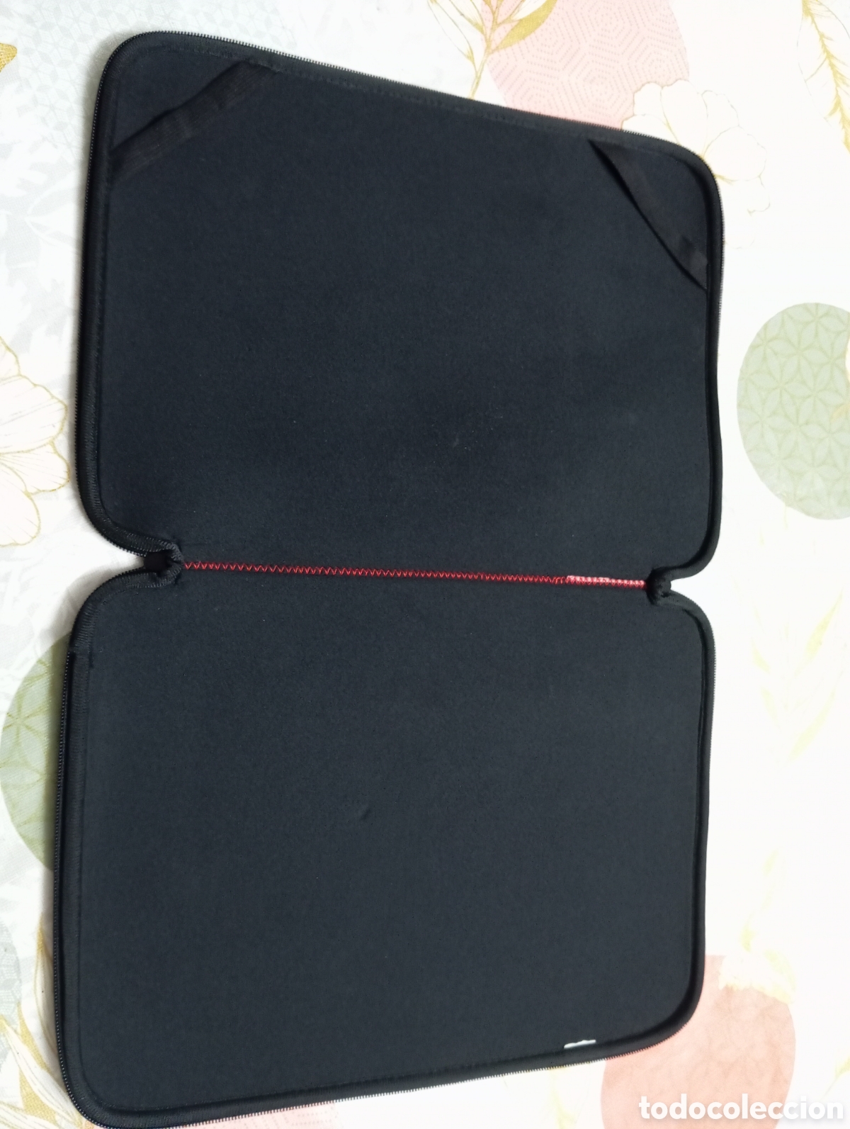 Segunda mano: Funda ordenador port&aacute;til - Foto 3