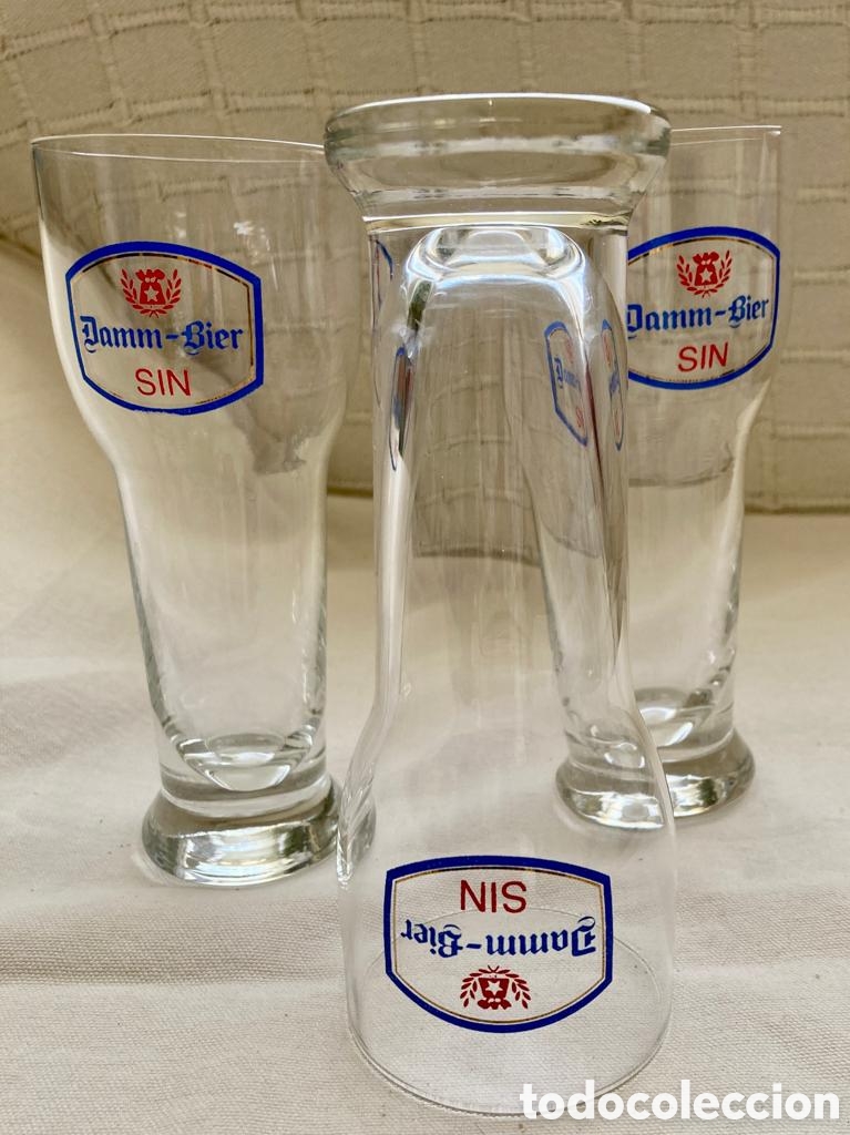 Segunda mano: 3 vasos de cerveza Damm Bier sin - Foto 1
