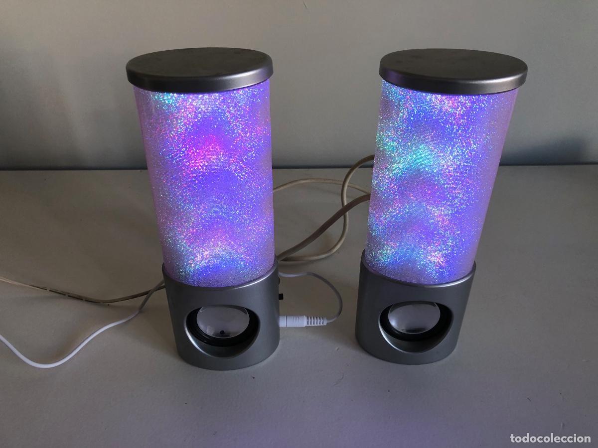Segunda mano: Altavoces modelo LP25-1002 con luces de colores - Foto 5