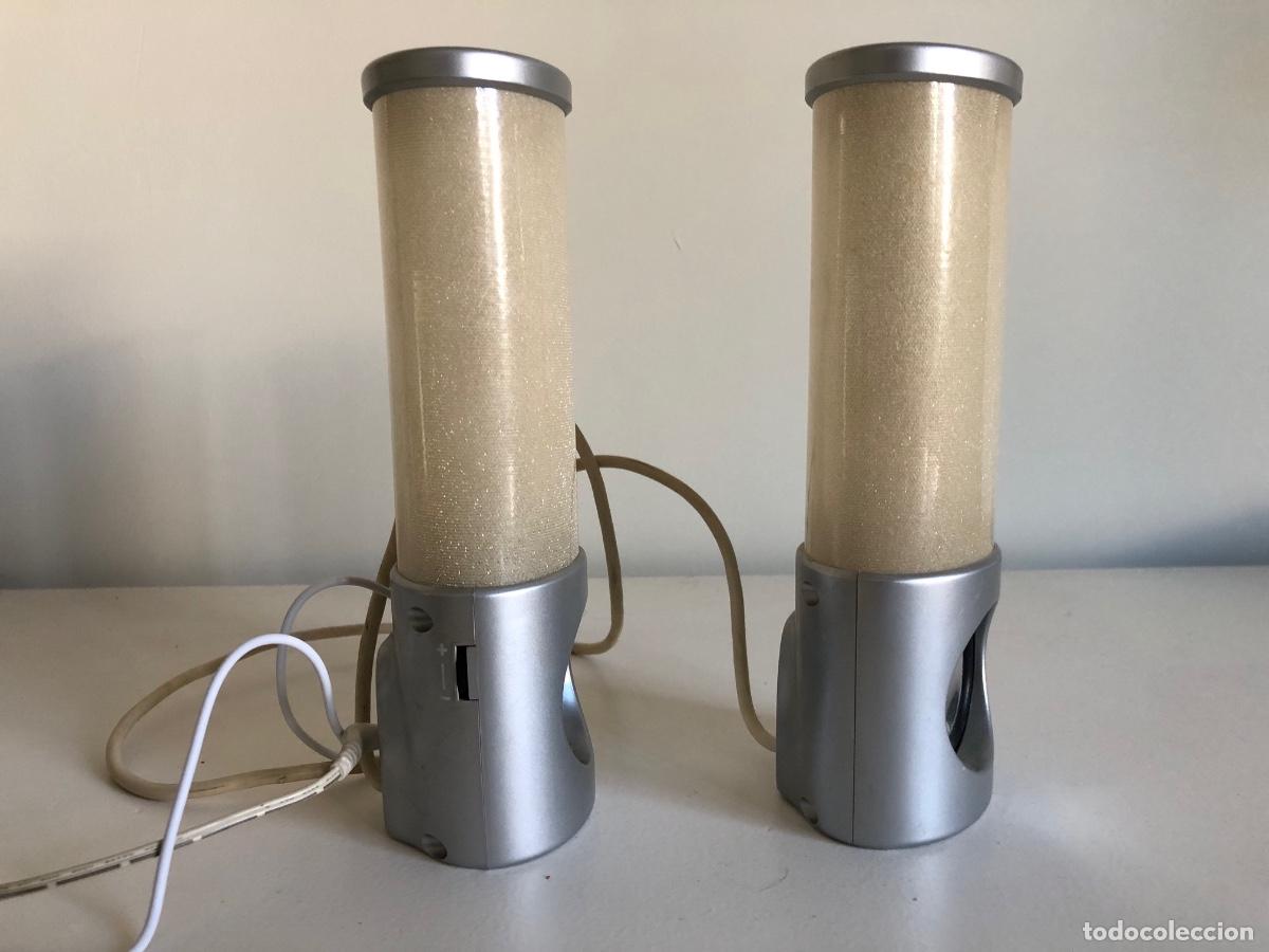 Segunda mano: Altavoces modelo LP25-1002 con luces de colores - Foto 8