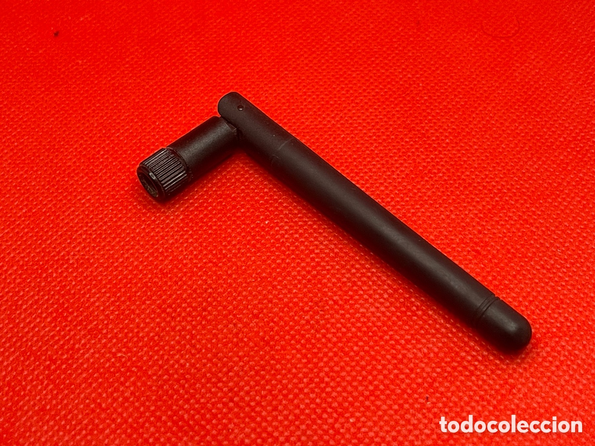 Segunda mano: Antena Wifi Doble Banda 2dBi Conector SMA - Foto 1