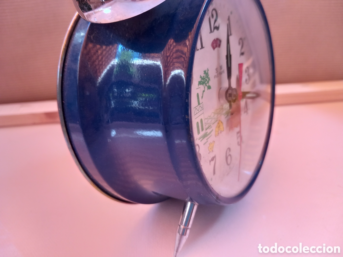 Reloj digital sobremesa de segunda mano por 12 EUR en Badalona en WALLAPOP