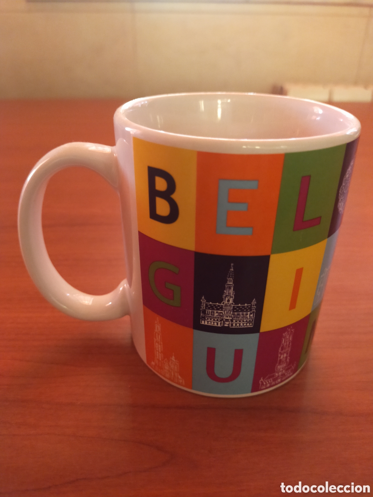 Segunda mano: TAZA B&Eacute;LGICA - Foto 2