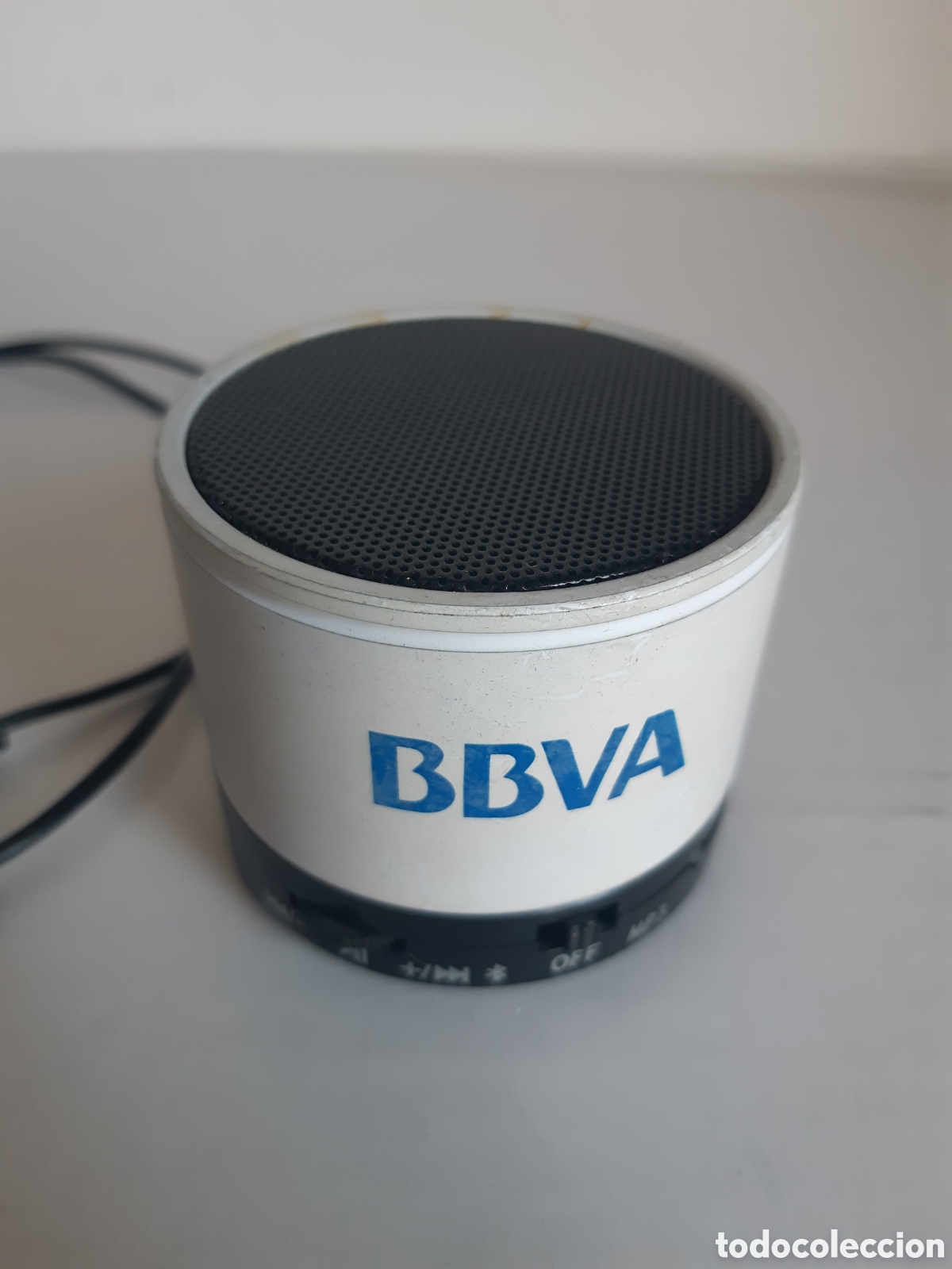 Segunda mano: Altavoz bluetooth BBVA. Bater&iacute;a recargable - Foto 2