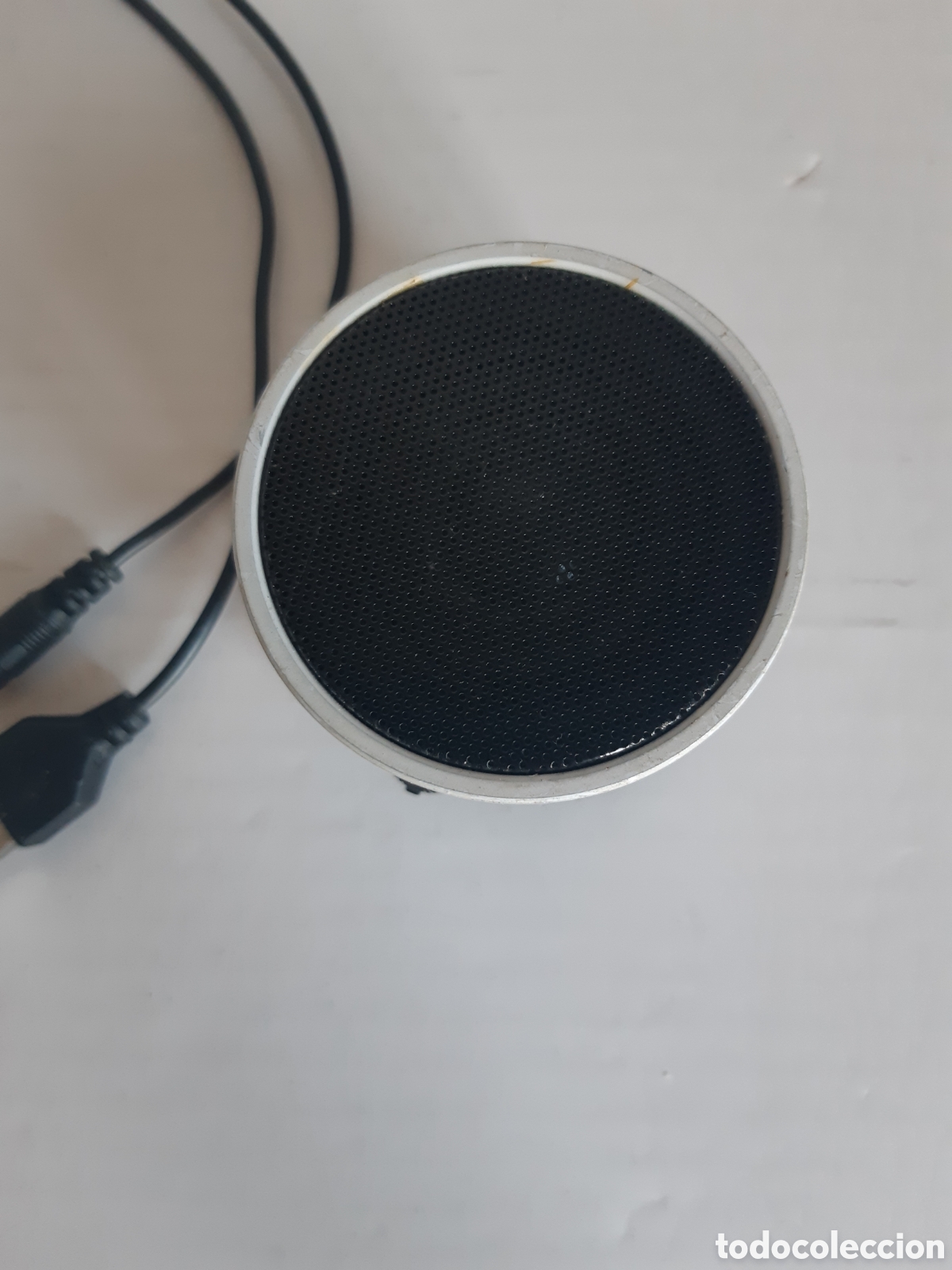 Segunda mano: Altavoz bluetooth BBVA. Bater&iacute;a recargable - Foto 3