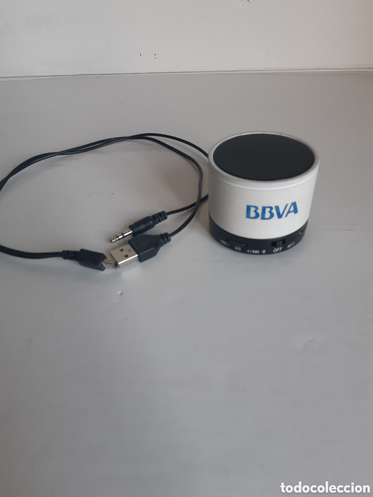 Segunda mano: Altavoz bluetooth BBVA. Bater&iacute;a recargable - Foto 1