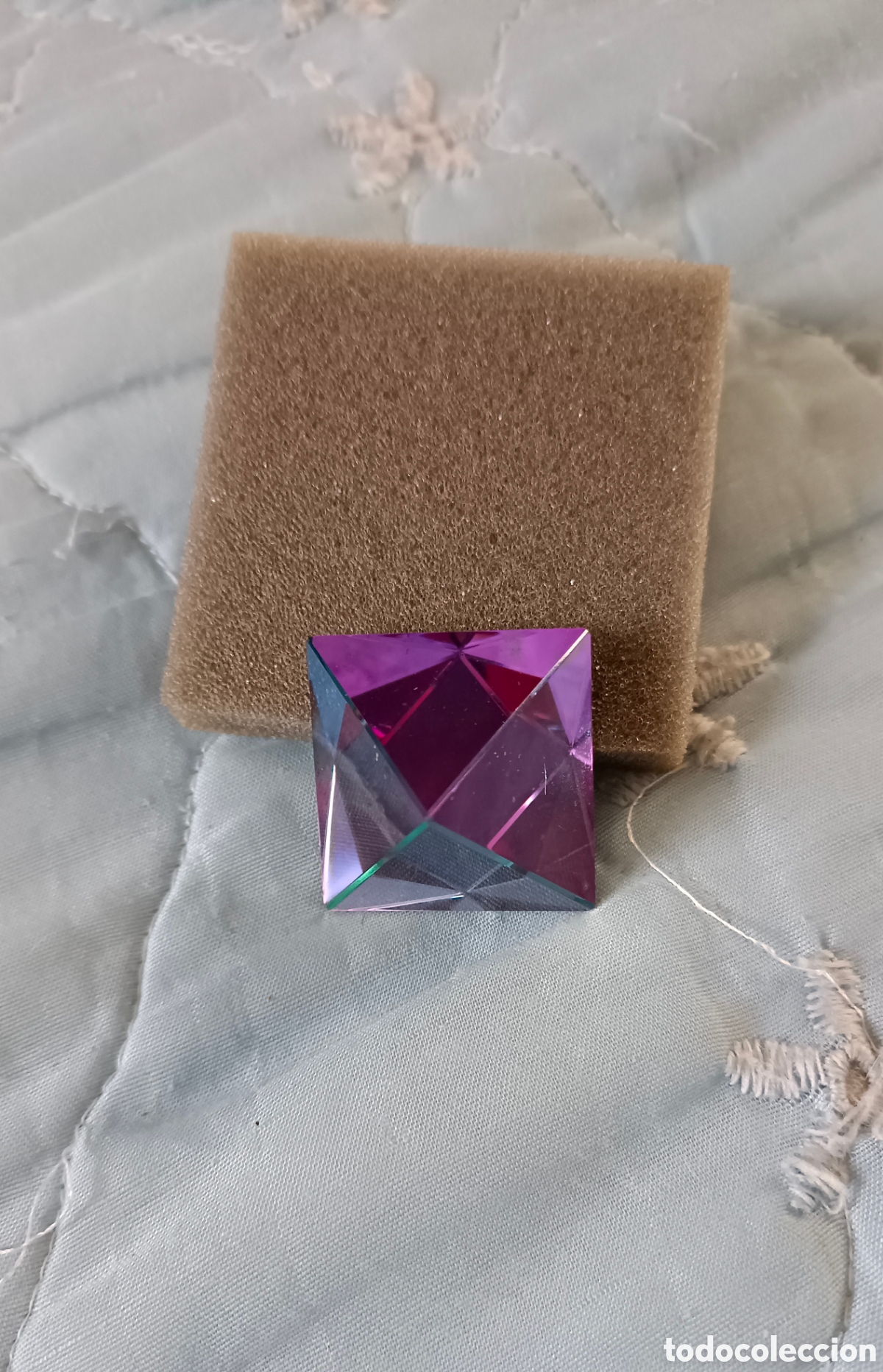 Segunda mano: Piramide de cristal turquesa - Foto 2