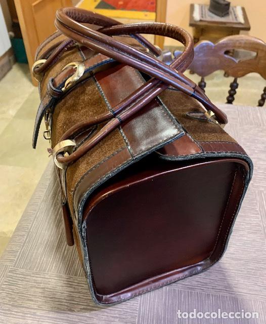 Segunda mano: Bolso-neceser de piel - Foto 2