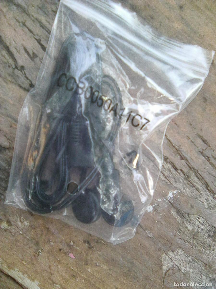 Segunda mano: Auriculares peque&ntilde;os sin uso de la casa Alcatel - Foto 2