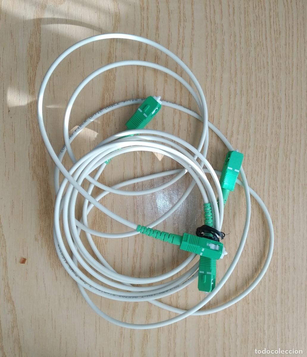 Segunda mano: LOTE DE 2 CABLES DE FIBRA OPTICA CON CONECTOR - 1,50M - Foto 1