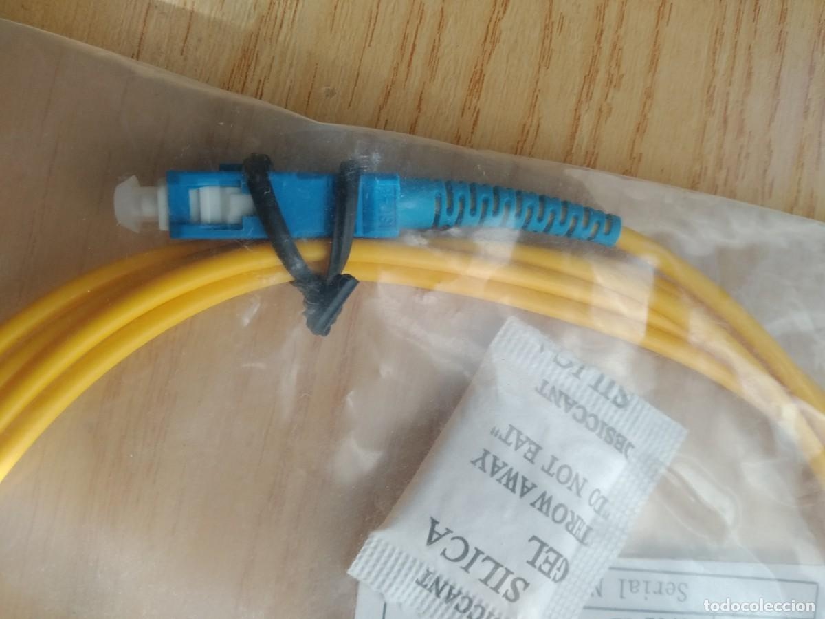 Segunda mano: CABLE DE FIBRA OPTICA CON CONECTOR - 2M - NUEVO SIN USAR - Foto 2