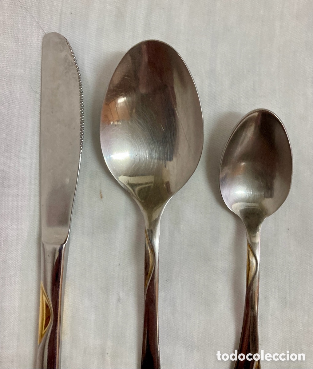 Segunda mano: CUBIERTOS ACERO Y ORO COMO NUEVOS SIN USO - Foto 3