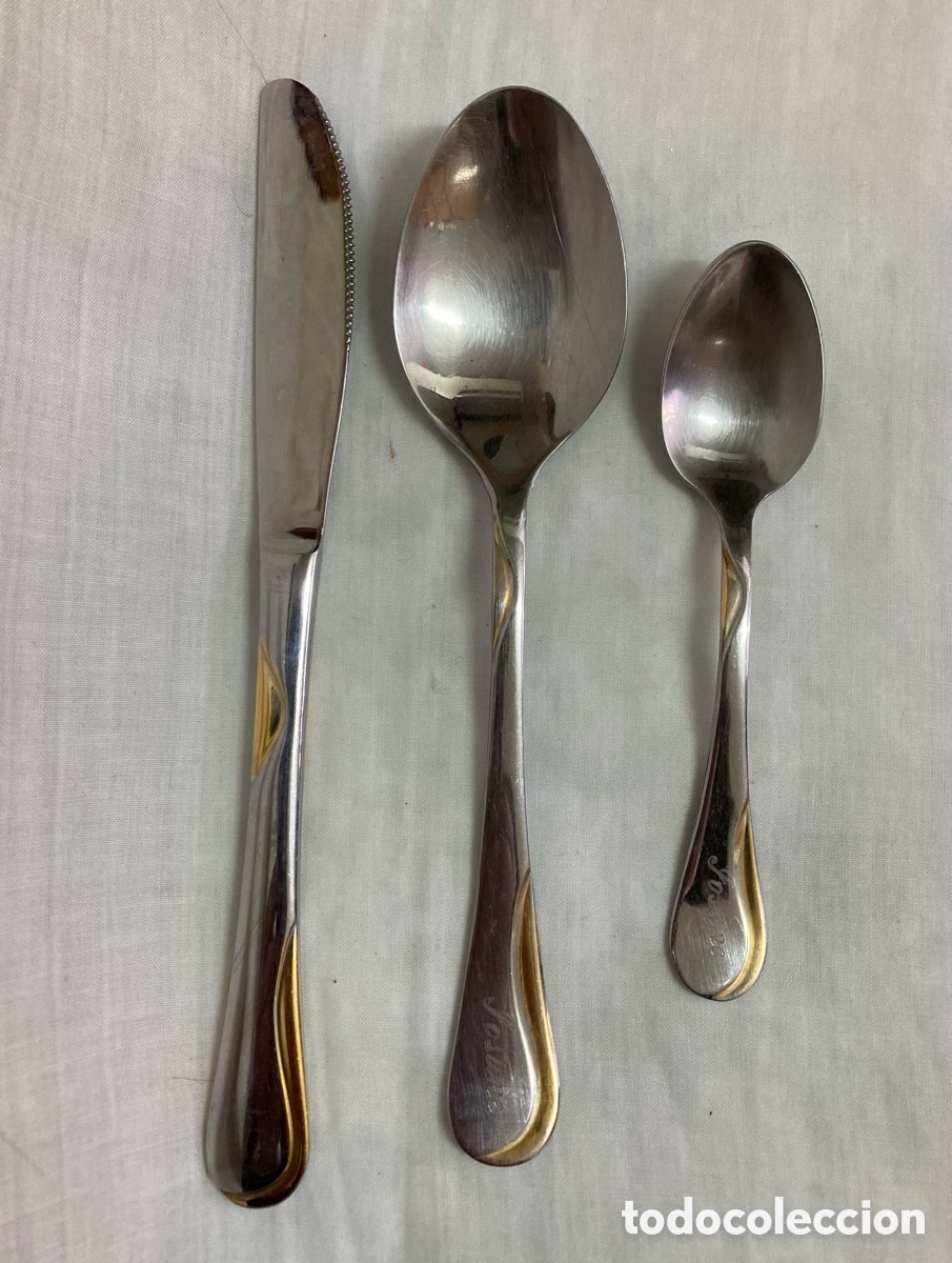 Segunda mano: CUBIERTOS ACERO Y ORO COMO NUEVOS SIN USO - Foto 1