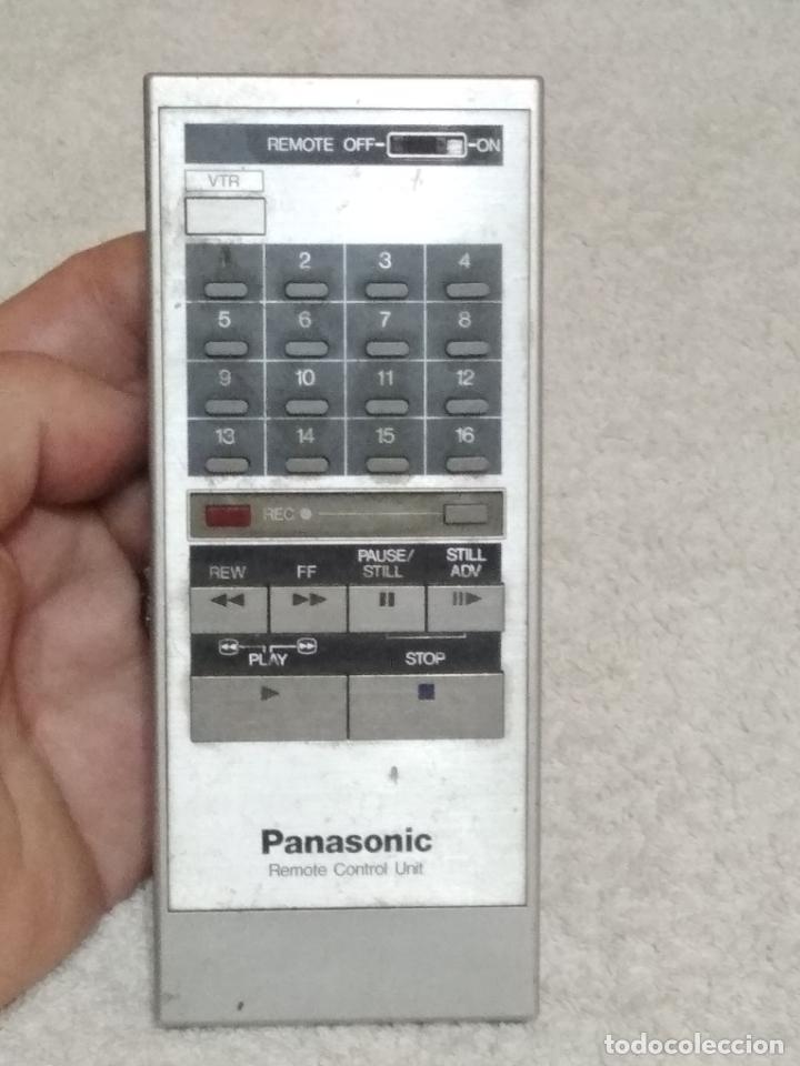 Segunda mano: MANDO CONTROL REMOTO PANASONIC VSQ0407 - Foto 1