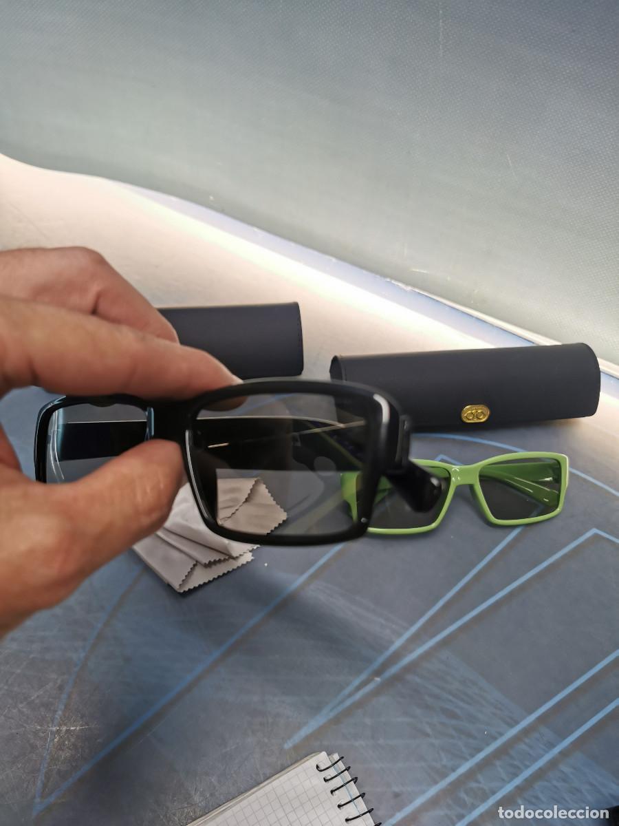 Segunda mano: Lote dos gafas 3&middot;D para LG , con su funda - Foto 2