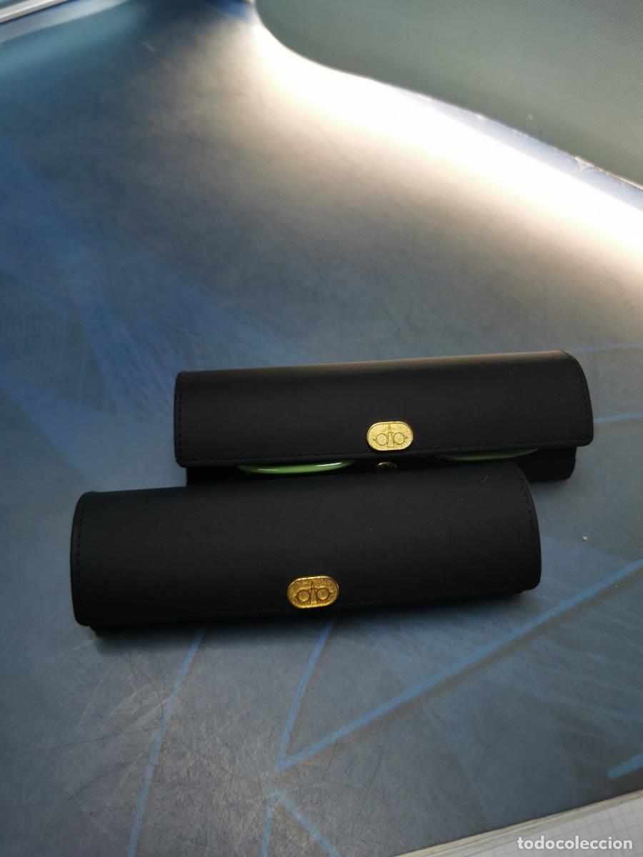 Segunda mano: Lote dos gafas 3&middot;D para LG , con su funda - Foto 5