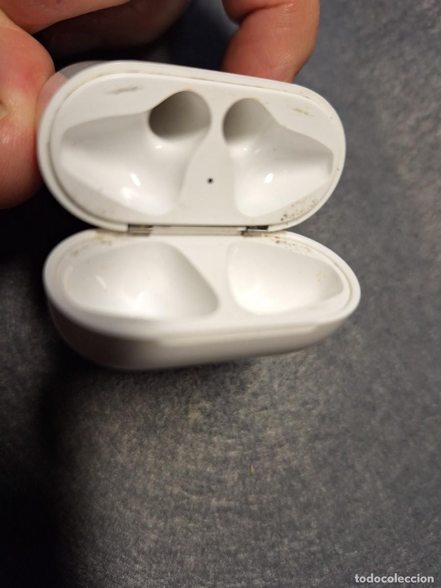 Segunda mano: AIRPODS APPLE, SEGUNDA GENERACI&Oacute;N, 2019. - Foto 5