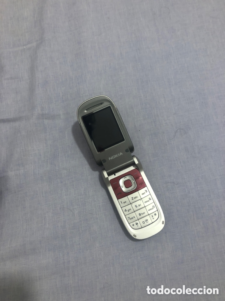 Segunda mano: Nokia 2760 - Foto 3
