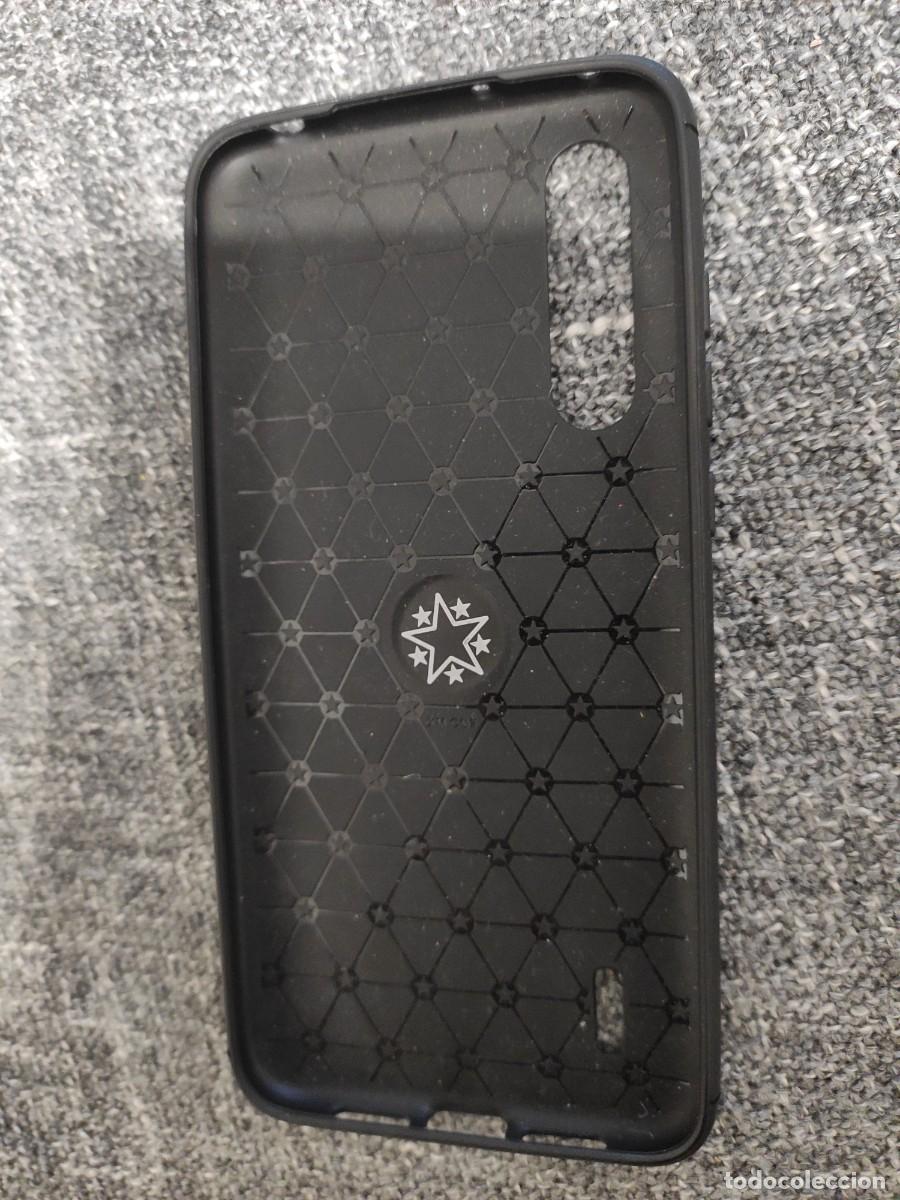 Segunda mano: Funda silicona m&oacute;vil (nueva a estrenar) - Foto 1