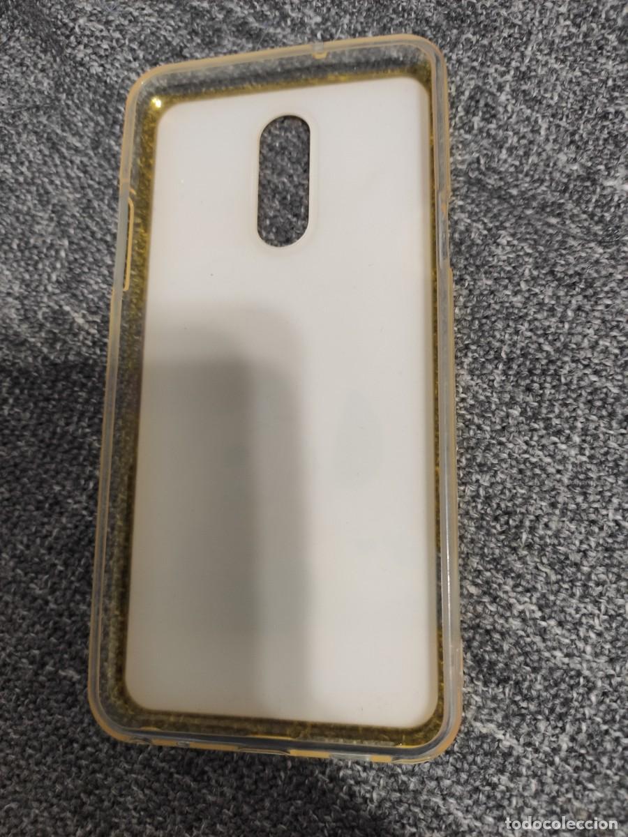 Segunda mano: Funda de tel&eacute;fono de Snoopy - Foto 2