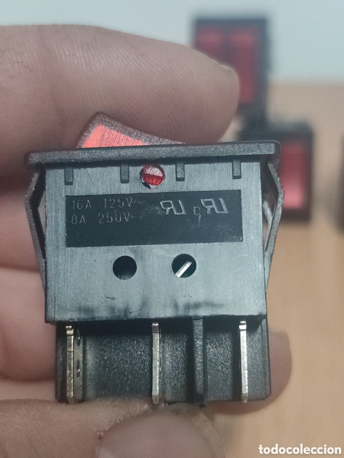 Segunda mano: Cinco interruptores basculantes luminosos dobles. Nuevos sin usar. - Foto 3