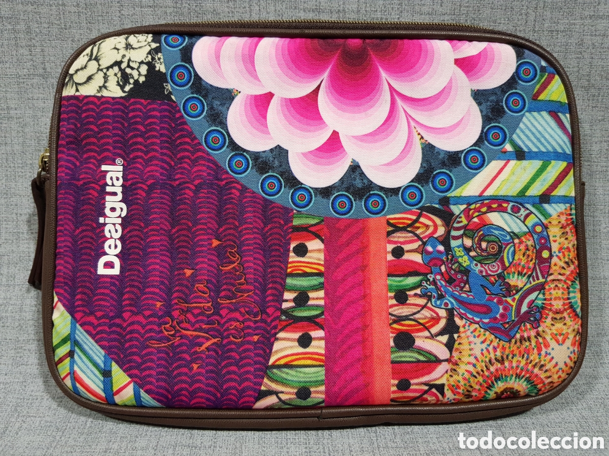 Segunda mano: FUNDA PARA TABLET. MARCA DESIGUAL. MULTICOLOR. ACOLCHADA.TABLETA - Foto 2
