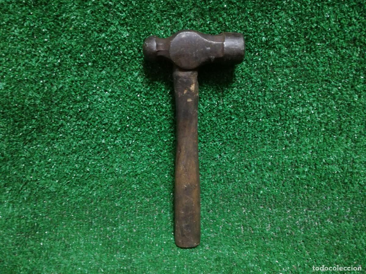 Segunda mano: MARTILLO DE BOLA - PESO 700g - HERRAMIENTA - Foto 1