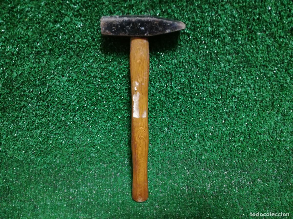 Segunda mano: MARTILLO CARPINTERO - PESO 290g - HERRAMIENTA - Foto 2