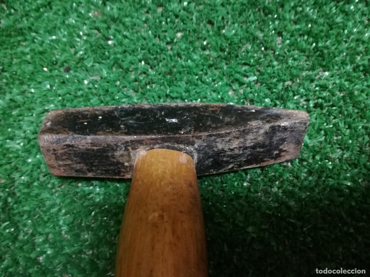 Segunda mano: MARTILLO CARPINTERO - PESO 290g - HERRAMIENTA - Foto 3
