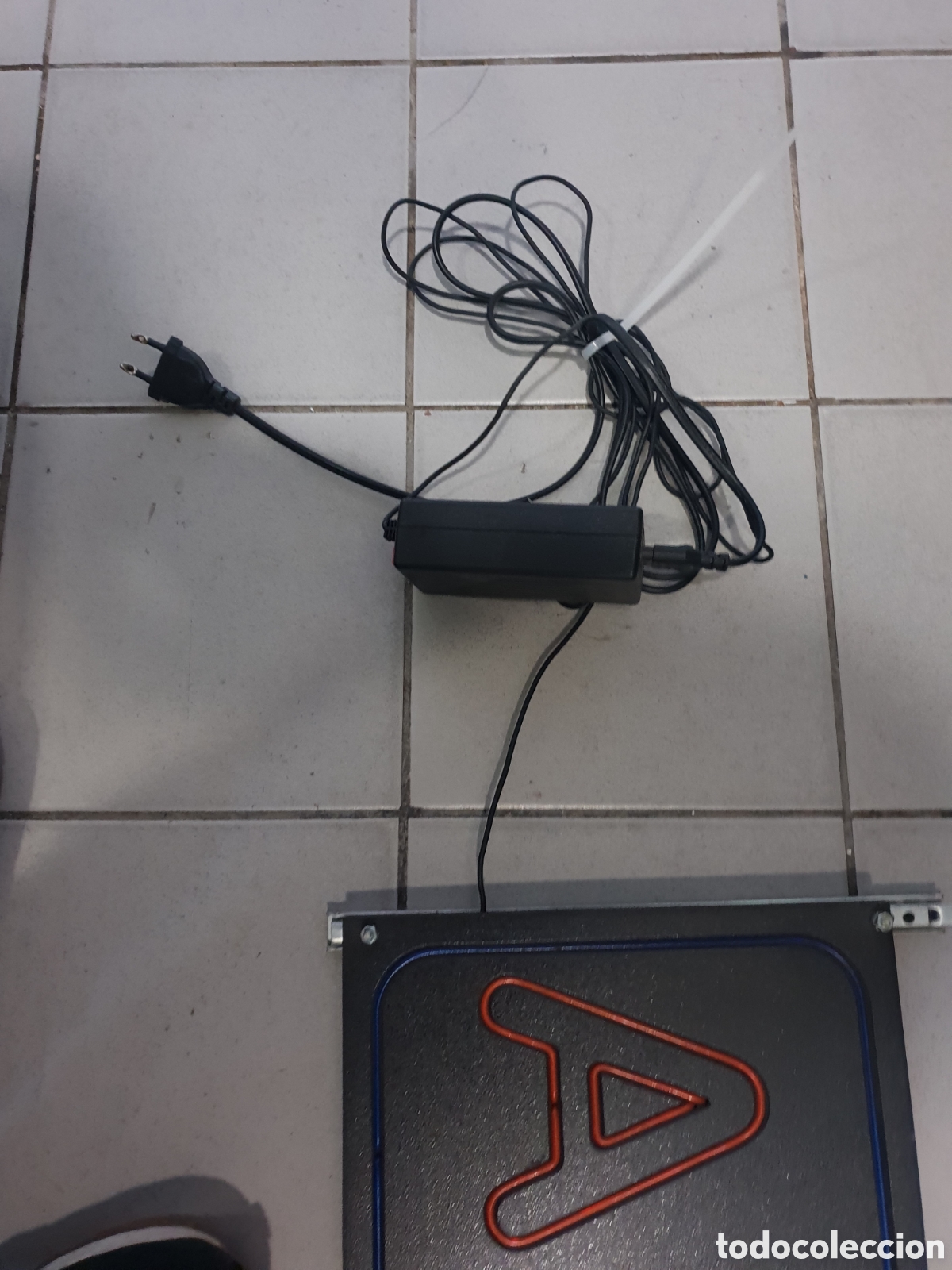 Segunda mano: Cartel de neon flexible. No enciende. - Foto 2